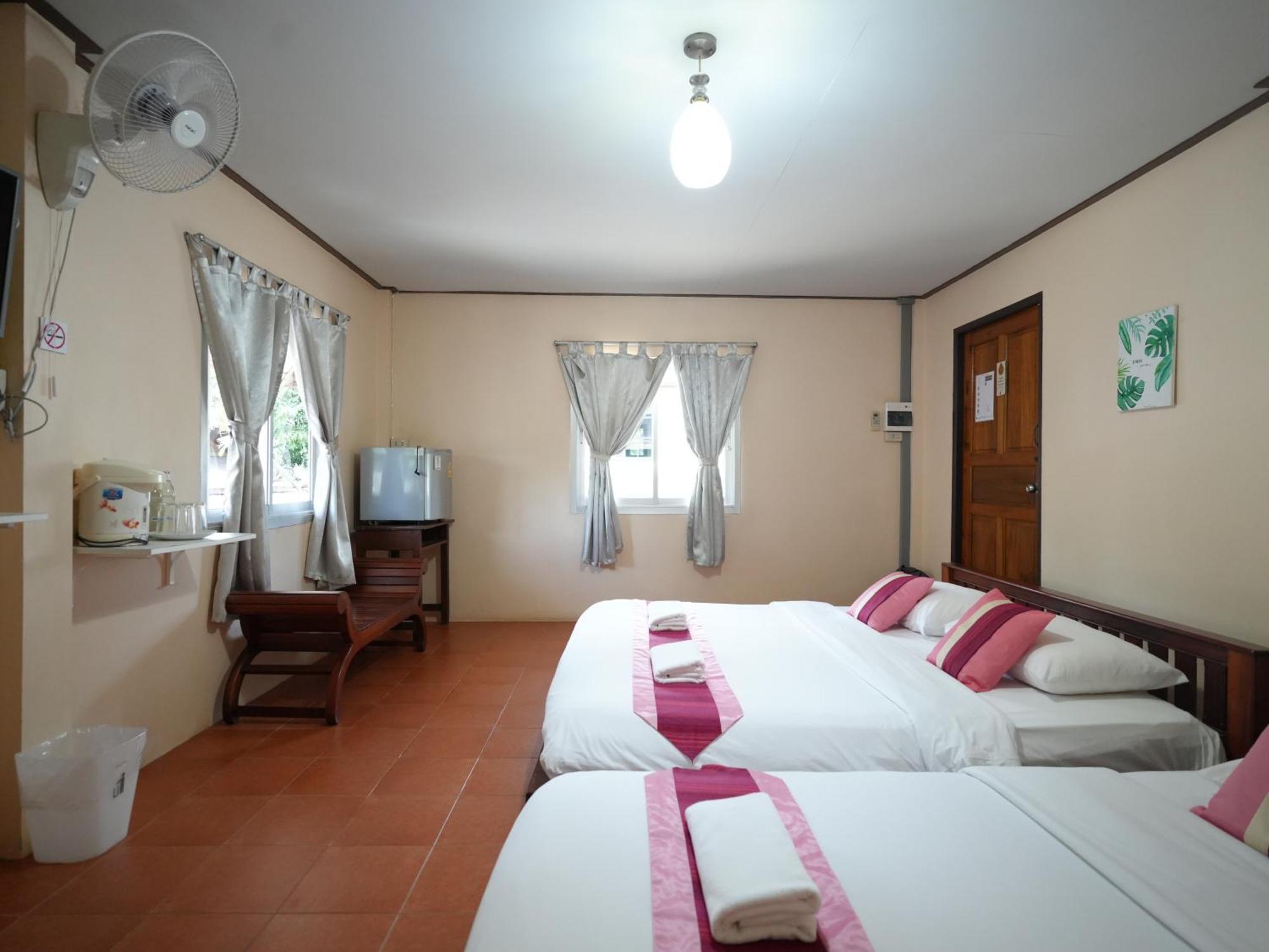 Baan Pun Sook Resort Chao Lao Beach Buitenkant foto