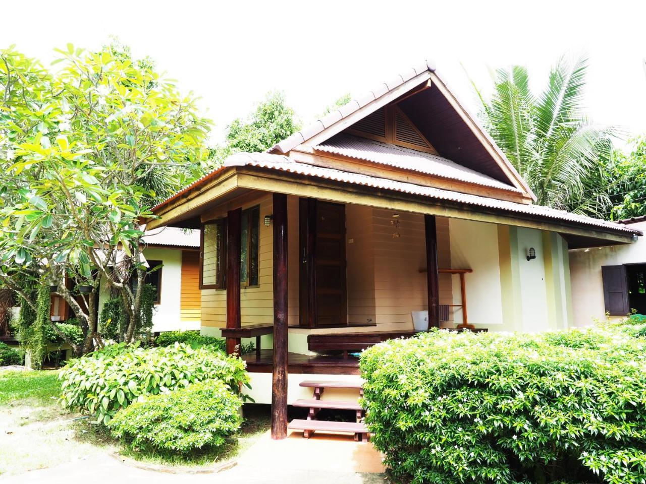 Baan Pun Sook Resort Chao Lao Beach Buitenkant foto
